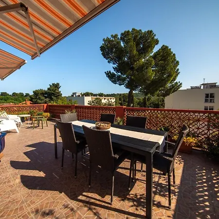 Apartment Axelle 50 Meters To The *
