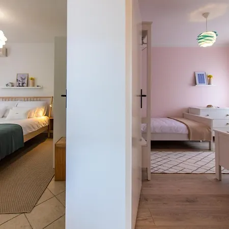 Apartament Axelle 50 Meters To The *
